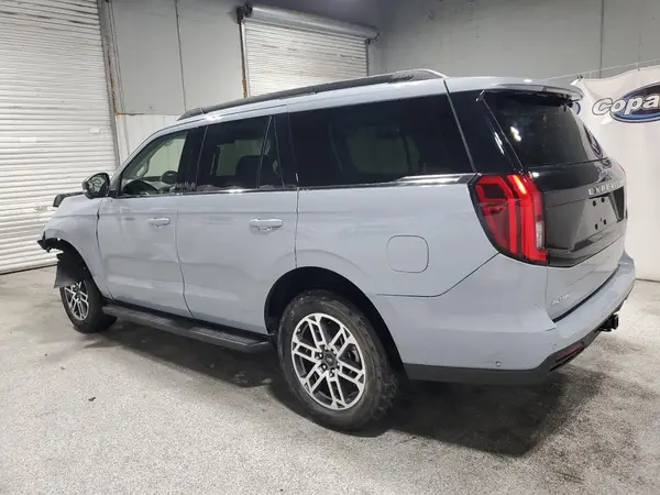 1FMJU1J81SEA43086 2025 FORD EXPEDITION - Image 2
