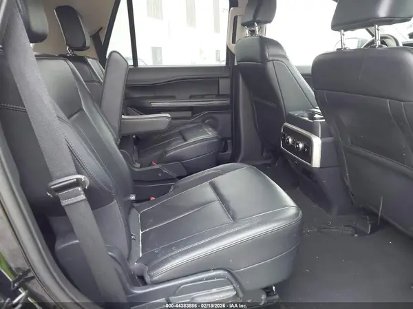 1FMJU1J82REA19177 2024 FORD EXPEDITION - Image 8