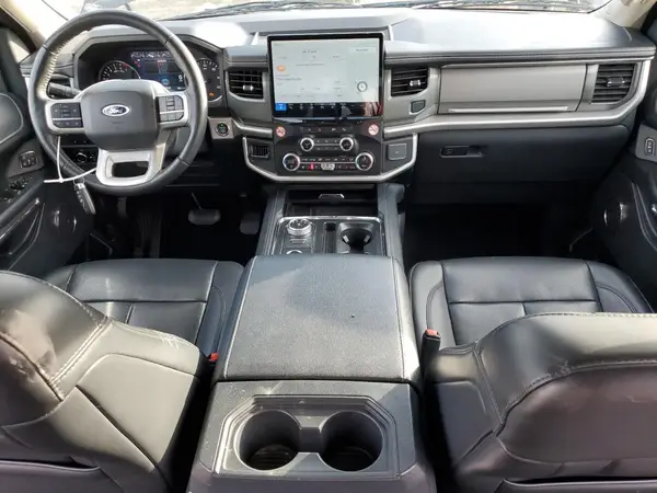 1FMJU1J82REA25657 2024 FORD EXPEDITION - Image 8