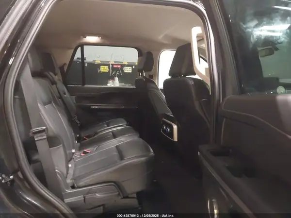 1FMJU1J82REA41020 2024 FORD EXPEDITION - Image 8