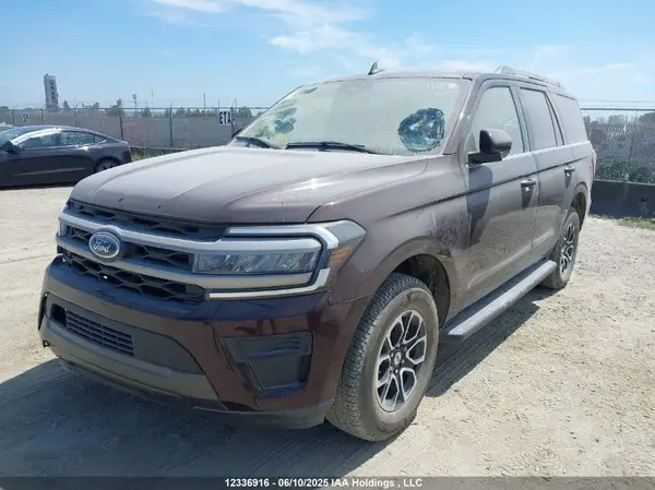 1FMJU1J83REA72180 2024 FORD EXPEDITION - Image 2