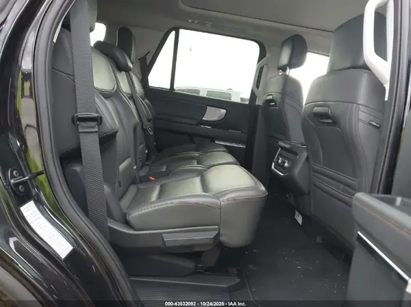 1FMJU1J83SEA26547 2025 FORD EXPEDITION - Image 8