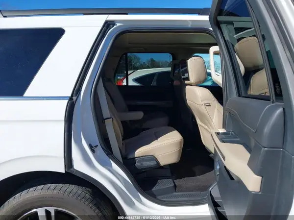 1FMJU1J84PEA06797 2023 FORD EXPEDITION - Image 8