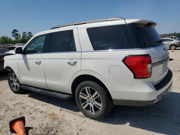 1FMJU1J84REA06771 2024 FORD EXPEDITION - Image 2