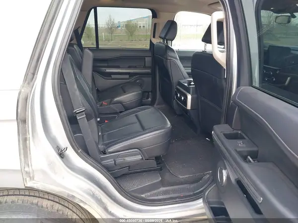 1FMJU1J84REA58014 2024 FORD EXPEDITION - Image 8