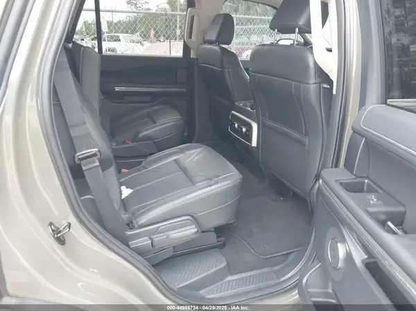 1FMJU1J84REA73029 2024 FORD EXPEDITION - Image 8