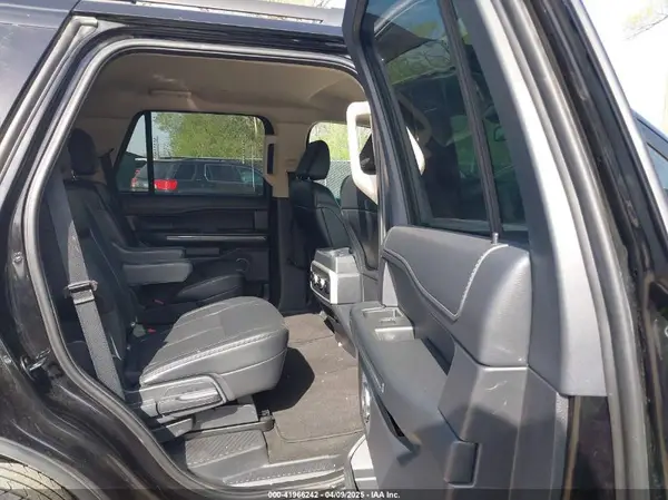 1FMJU1J85REA08710 2024 FORD EXPEDITION - Image 8