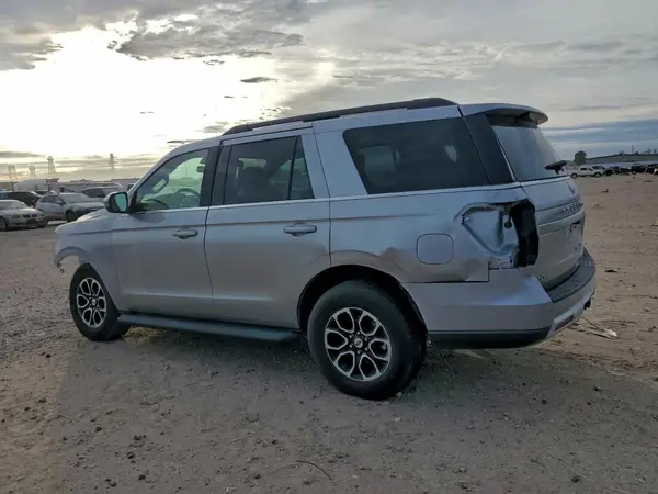 1FMJU1J86REA24821 2024 FORD EXPEDITION - Image 2