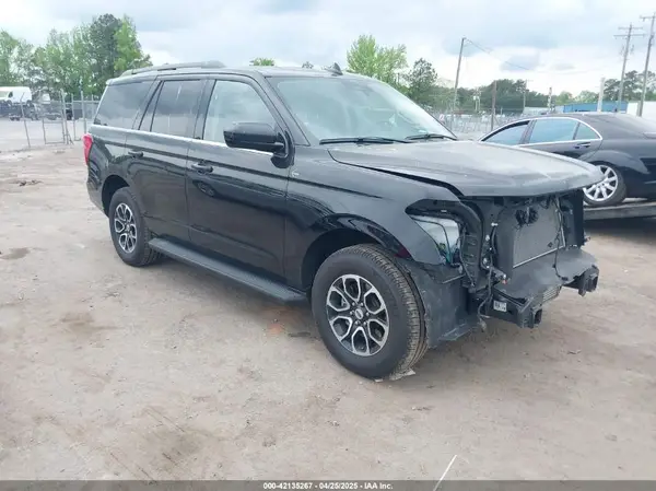 1FMJU1J86REA25838 2024 FORD EXPEDITION - Image 1