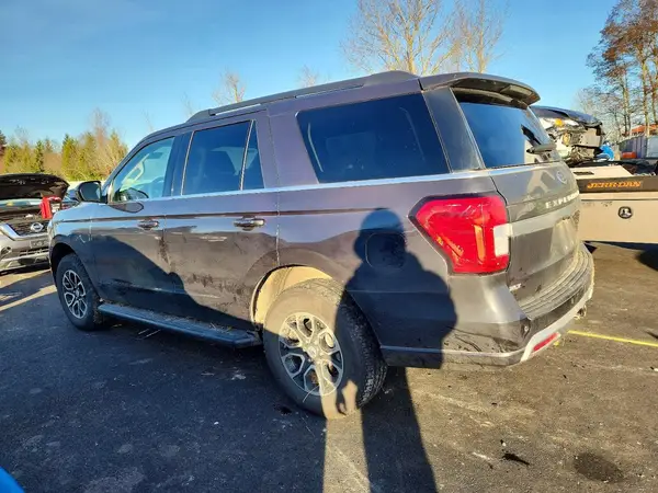 1FMJU1J86REB03969 2024 FORD EXPEDITION - Image 2