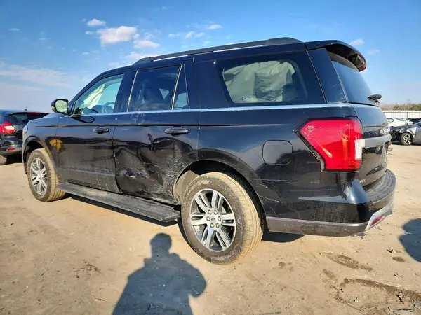 1FMJU1J86REB10811 2024 FORD EXPEDITION - Image 2