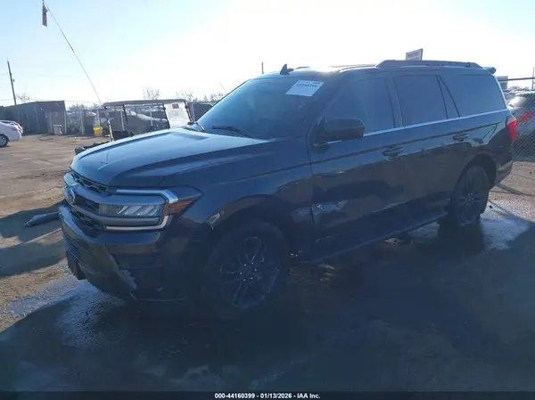 1FMJU1J87REA40087 2024 FORD EXPEDITION - Image 2