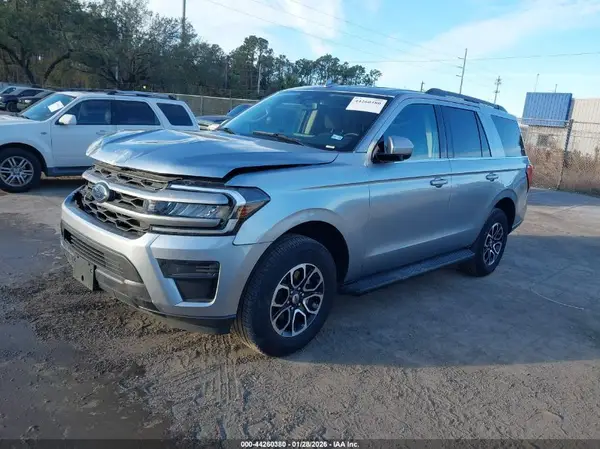 1FMJU1J87REA60274 2024 FORD EXPEDITION - Image 2