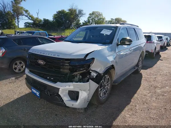 1FMJU1J89SEA62694 2025 FORD EXPEDITION - Image 2