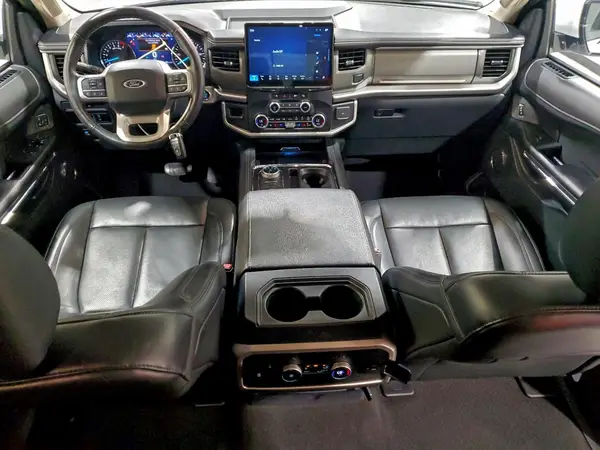 1FMJU1J8XREA25230 2024 FORD EXPEDITION - Image 8