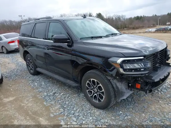 1FMJU1J8XREA37037 2024 FORD EXPEDITION - Image 1