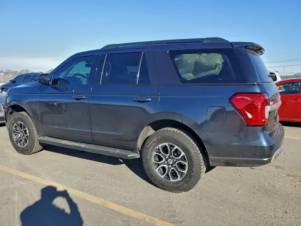 1FMJU1J8XREA81040 2024 FORD EXPEDITION - Image 2