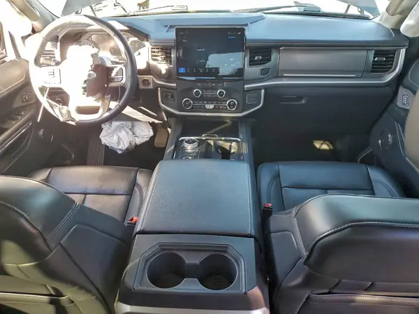 1FMJU1J8XREA81040 2024 FORD EXPEDITION - Image 8