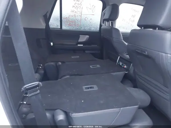 1FMJU1J8XSEA15805 2025 FORD EXPEDITION - Image 8