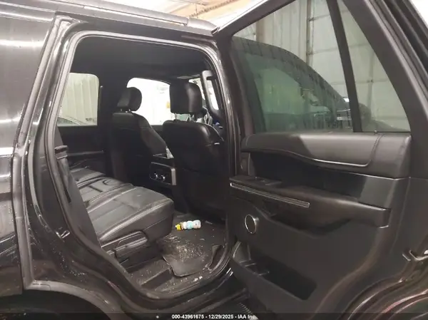 1FMJU1JT0JEA40618 2018 FORD EXPEDITION - Image 8