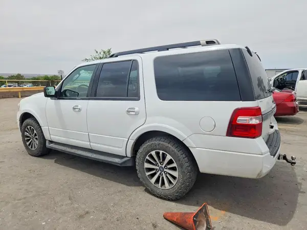 1FMJU1JT2HEA84176 2026 FORD EXPEDITION - Image 2