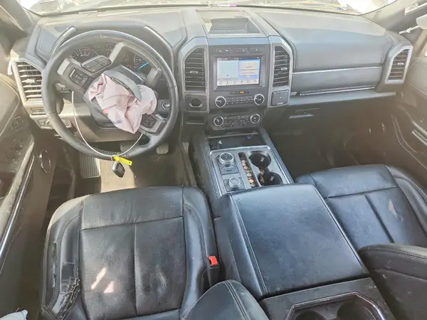 1FMJU1JT2KEA24020 2019 FORD EXPEDITION - Image 8