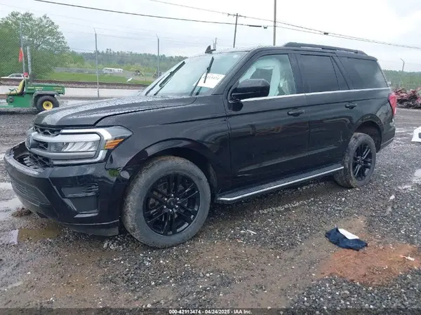 1FMJU1JT2NEA09523 2022 FORD EXPEDITION - Image 2