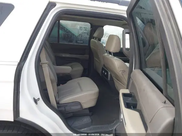 1FMJU1JT3MEA64240 2021 FORD EXPEDITION - Image 8