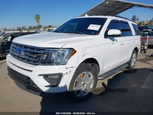 1FMJU1JT4KEA31874 2019 FORD EXPEDITION - Image 2