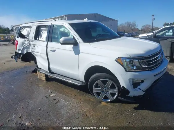 1FMJU1JT4KEA47802 2019 FORD EXPEDITION - Image 1