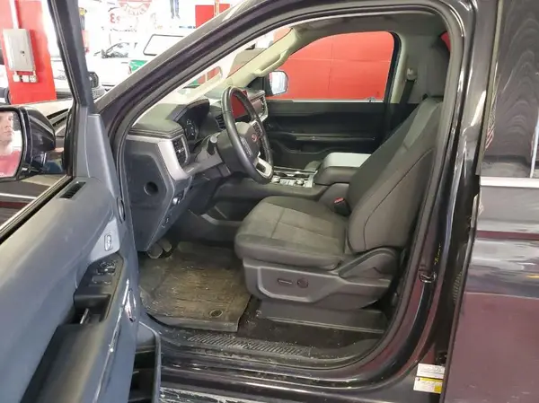 1FMJU1JT4NEA20653 2022 FORD EXPEDITION - Image 2
