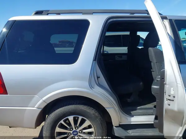 1FMJU1JT5HEA21685 2017 FORD EXPEDITION - Image 8