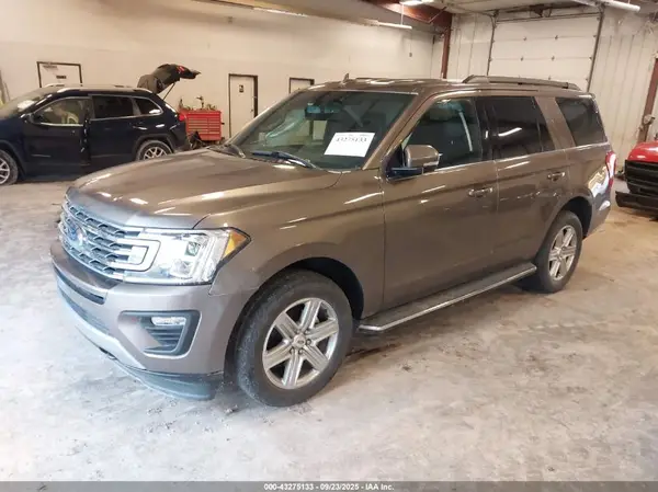 1FMJU1JT5JEA70052 2018 FORD EXPEDITION - Image 2