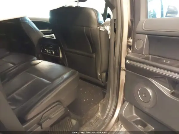 1FMJU1JT5JEA70052 2018 FORD EXPEDITION - Image 8