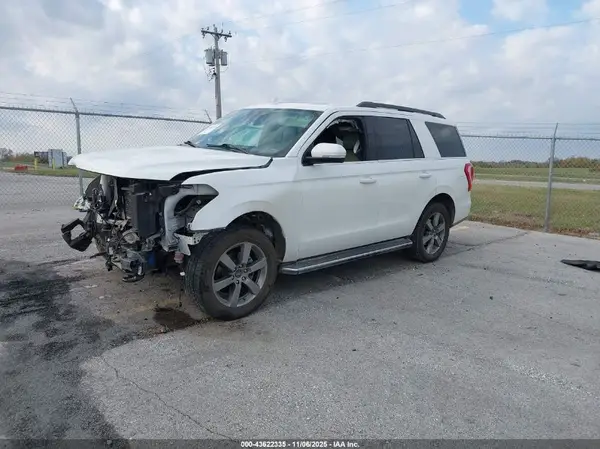 1FMJU1JT5MEA32518 2021 FORD EXPEDITION - Image 2