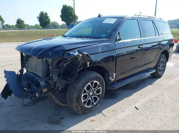 1FMJU1JT6NEA66680 2022 FORD EXPEDITION - Image 2