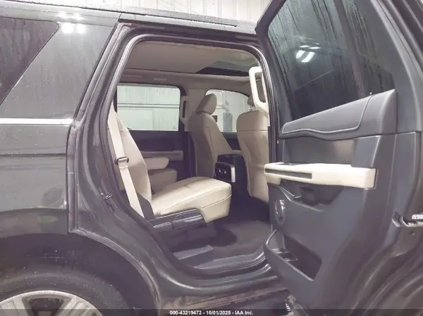1FMJU1JT7NEA47037 2022 FORD EXPEDITION - Image 8