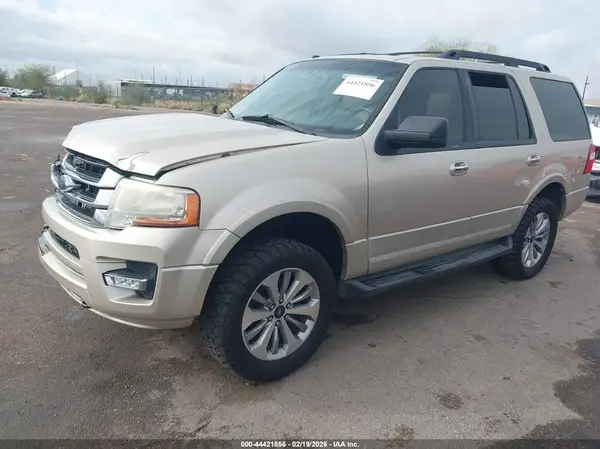 1FMJU1JT8HEA75482 2017 FORD EXPEDITION - Image 2