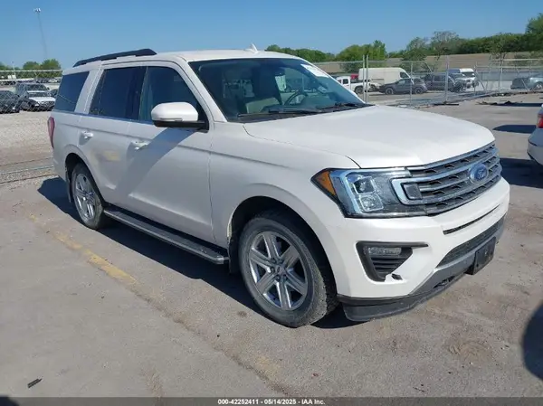 1FMJU1JT8JEA52936 2018 FORD EXPEDITION - Image 1