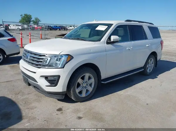 1FMJU1JT8JEA52936 2018 FORD EXPEDITION - Image 2