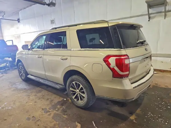 1FMJU1JT8JEA64729 2018 FORD EXPEDITION - Image 2