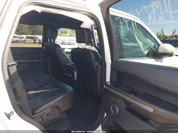 1FMJU1JT8KEA46491 2019 FORD EXPEDITION - Image 8