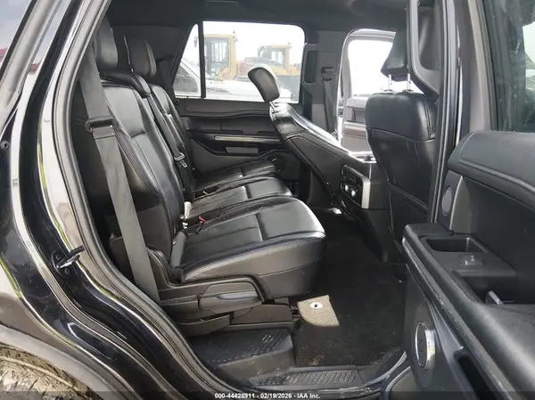 1FMJU1JT8KEA46667 2019 FORD EXPEDITION - Image 8