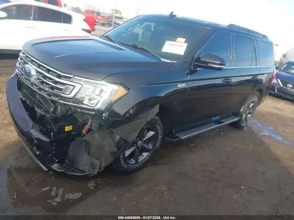 1FMJU1JT8KEA79670 2019 FORD EXPEDITION - Image 2