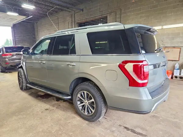 1FMJU1JT8KEA88398 2019 FORD EXPEDITION - Image 2