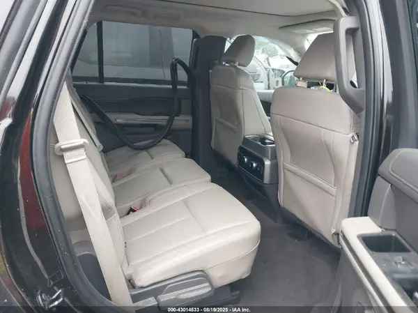 1FMJU1JT9MEA00557 2021 FORD EXPEDITION - Image 8