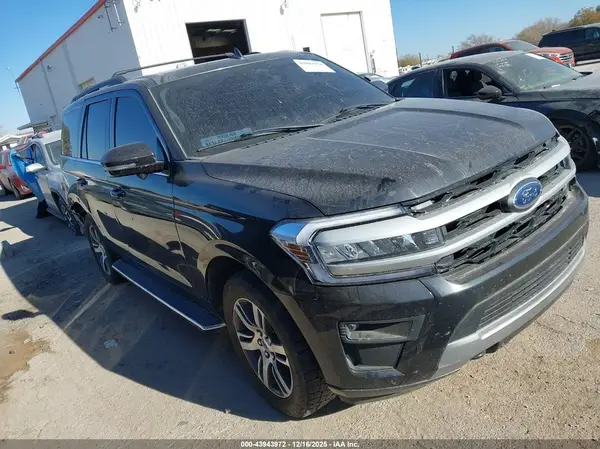 1FMJU1JT9NEA18607 2022 FORD EXPEDITION - Image 1
