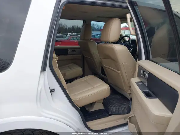 1FMJU1JTXHEA72051 2017 FORD EXPEDITION - Image 8