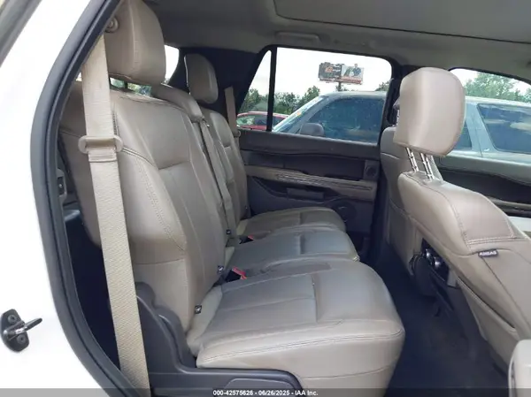 1FMJU1JTXJEA44563 2018 FORD EXPEDITION - Image 8