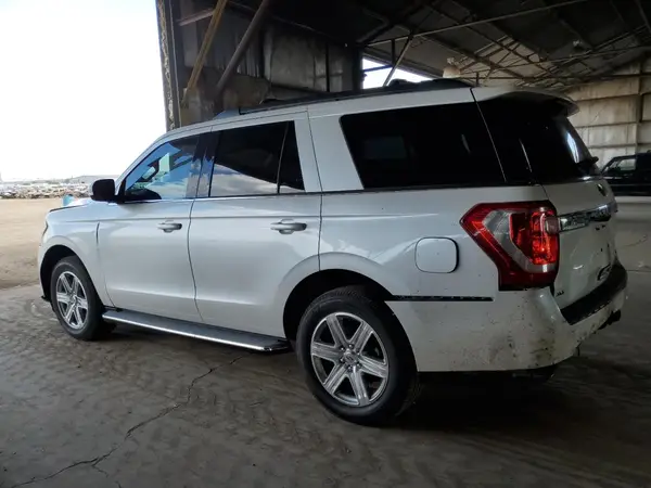 1FMJU1JTXKEA07840 2019 FORD EXPEDITION - Image 2